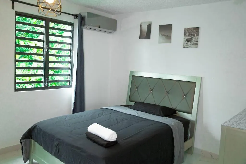 Dorado White House Vila